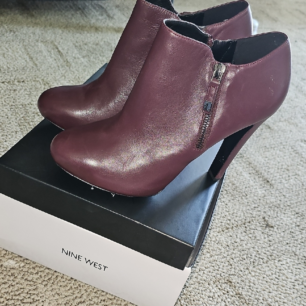 Nine West Purple Ankle Booties with High Heel